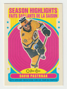 David Pastrnak - Boston Bruins - Season Highlight - Retro (NHL Hockey Card) 2021-22 O-Pee-Chee # 595 Mint