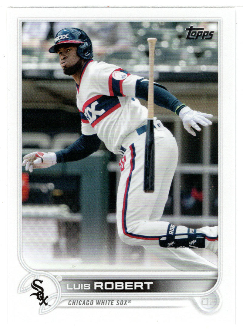 Luis Robert - Chicago White Sox (MLB Baseball Card) 2022 Topps # 107 Mint