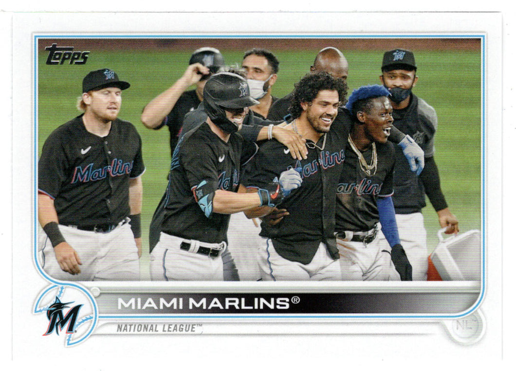 Miami Marlins - Team Stats (MLB Baseball Card) 2022 Topps # 326 Mint