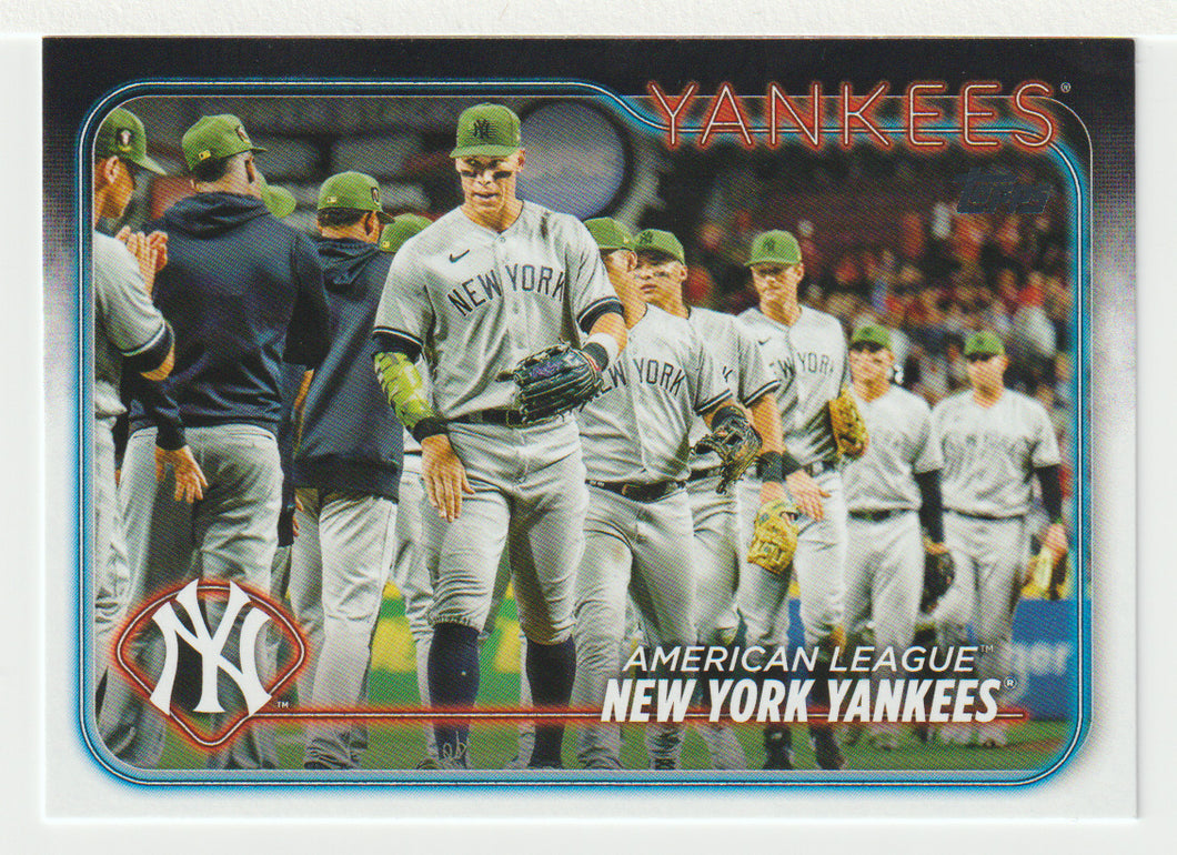 New York Yankees Team Card (MLB Baseball Card) 2024 Topps # 301 Mint