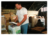 Giving Till It Hurts (Trading Card) Heroes of the World Trade Center Memorial - Tribute - 2002 Chestnut Publications # 108 - Mint