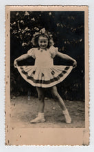 Load image into Gallery viewer, Portrait of a Young Girl (Unknown) Vintage Original Postcard # 5286 - New - Early 1900's
