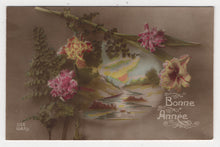 Load image into Gallery viewer, Happy New Year - Bonne Annee Vintage Original Postcard # 5612 - Hand Written December 31, 1917
