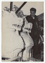 Load image into Gallery viewer, James Dean with Statues - Vintage Original Postcard # 2583 - New, 1990's
