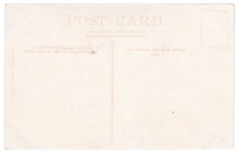Load image into Gallery viewer, White Tower, Tower of London, London, England Vintage Original Postcard # 1092 - New - 1930's
