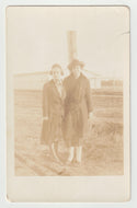 Mother - Daughter Portrait (Unknown) Vintage Original Postcard # 1594 - New - Early 1900's