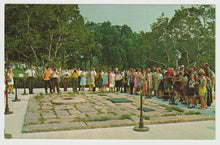 Load image into Gallery viewer, John F. Kennedy Grave, Arlington National Cemetery, Virginia, USA Vintage Original Postcard # 1601 - New - 1960's
