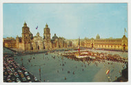 Constitution Plaza, Mexico Vintage Original Postcard # 1800 - New - 1960's