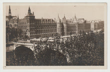 Load image into Gallery viewer, The Conciergerie, Paris, France Vintage Original Postcard # 1847 - New 1920's
