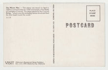 Load image into Gallery viewer, The Minute Man, Lexington (USA) - 1976 Oklahoma Stamp Exhibition - Vintage Original Postcard # 2025 - New - NM
