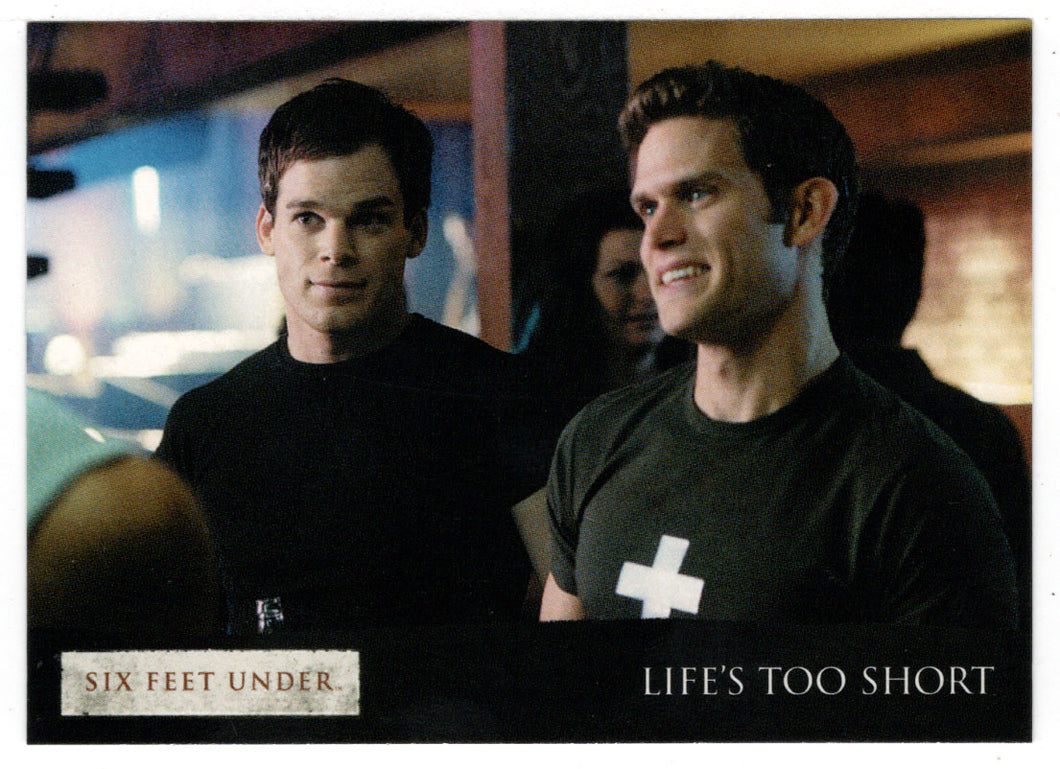 David goes Clubbing with Kurt (Trading Card) Six Feet Under - Seasons One & Two - 2004 Rittenhouse Archives # 29 - Mint