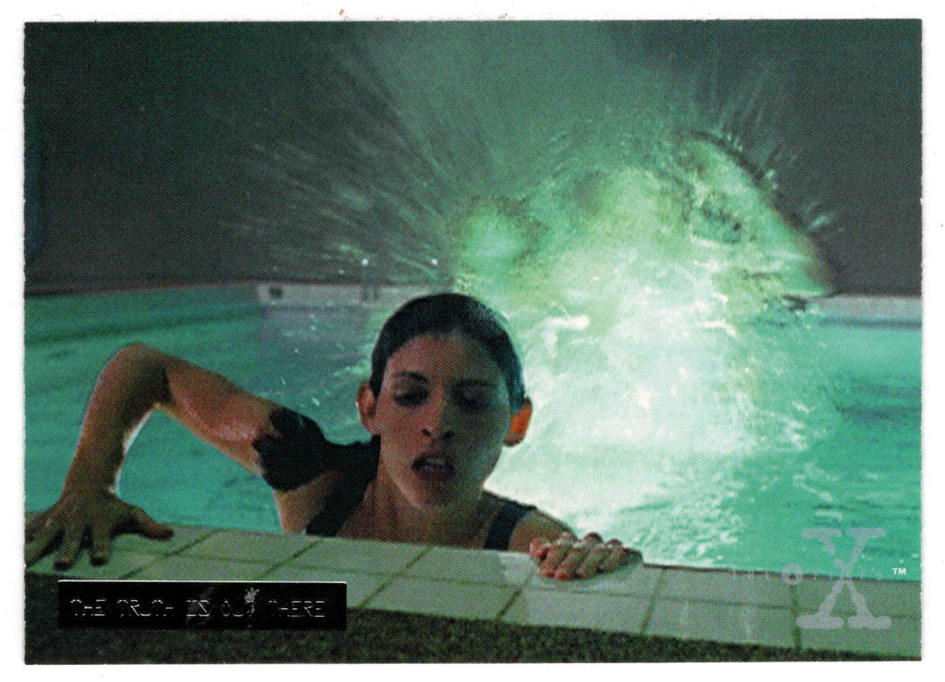 Lethal Apparition - Foil Stamped (Trading Card) X-Files - Season Three - 1996 Topps # 42 - Mint