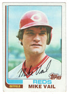 Mike Vail - Cincinnati Reds (MLB Baseball Card) 1982 Topps # 194 NM/MT