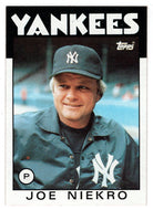 Joe Niekro - New York Yankees (MLB Baseball Card) 1986 Topps # 135 Mint