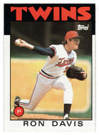 Ron Davis - Minnesota Twins (MLB Baseball Card) 1986 Topps # 265 Mint