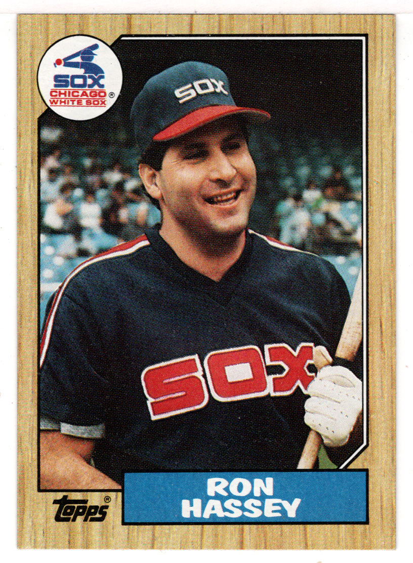 Ron Hassey - Chicago White Sox (MLB Baseball Card) 1987 Topps # 667 Mint