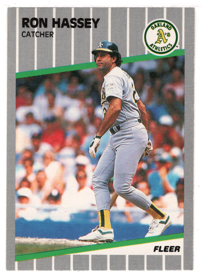 Ron Hassey - Oakland Athletics (MLB Baseball Card) 1989 Fleer # 9 Mint