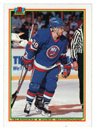 Hubie McDonough RC - New York Islanders (NHL Hockey Card) 1990-91 Bowman # 120 Mint