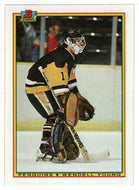 Wendell Young RC - Pittsburgh Penguins (NHL Hockey Card) 1990-91 Bowman # 203 Mint