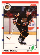 Petri Skriko - Vancouver Canucks (NHL Hockey Card) 1990-91 Score Canadian Bilingual # 154 Mint