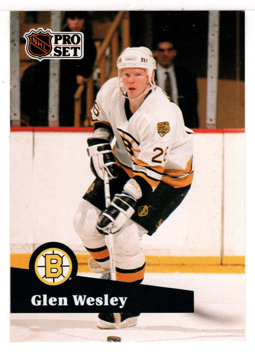 Glen Wesley - Boston Bruins (NHL Hockey Card) 1991-92 Pro Set French Edition # 1 Mint