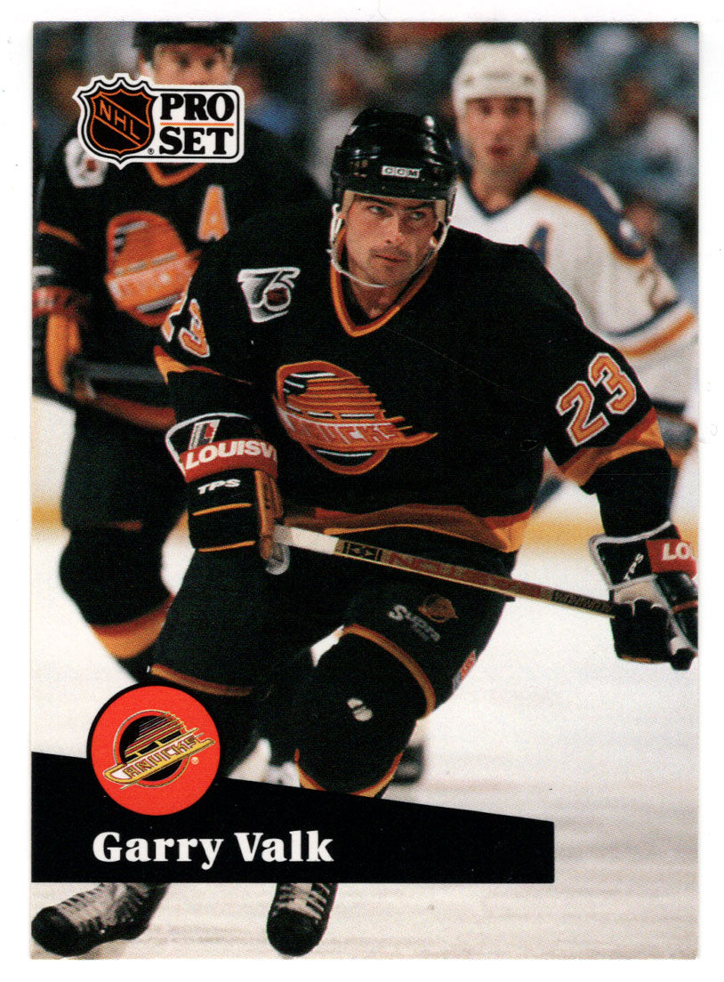 Garry Valk - Vancouver Canucks (NHL Hockey Card) 1991-92 Pro Set # 499 Mint