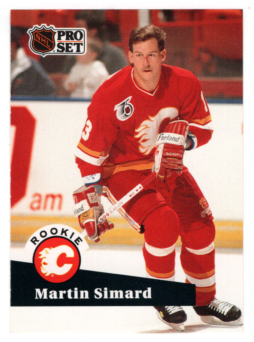 Martin Simard - Calgary Flames (NHL Hockey Card) 1991-92 Pro Set # 526 Mint
