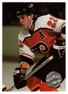 Rick Tocchet - Philadelphia Flyers (NHL Hockey Card) 1991-92 Pro Set Platinum # 88 Mint