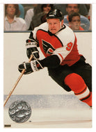 Pelle Eklund - Philadelphia Flyers (NHL Hockey Card) 1991-92 Pro Set Platinum # 89 Mint