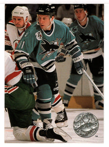 Kelly Kisio - San Jose Sharks (NHL Hockey Card) 1991-92 Pro Set Platinum # 104 Mint