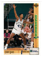 Terry Davis - Dallas Mavericks (NBA Basketball Card) 1991-92 Upper Deck # 423 Mint