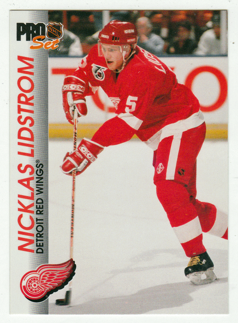 Nicklas Lidstrom - Detroit Red Wings (NHL Hockey Card) 1992-93 Pro Set # 42 Mint