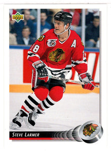 Steve Larmer - Chicago Blackhawks (NHL Hockey Card) 1992-93 Upper Deck # 135 Mint