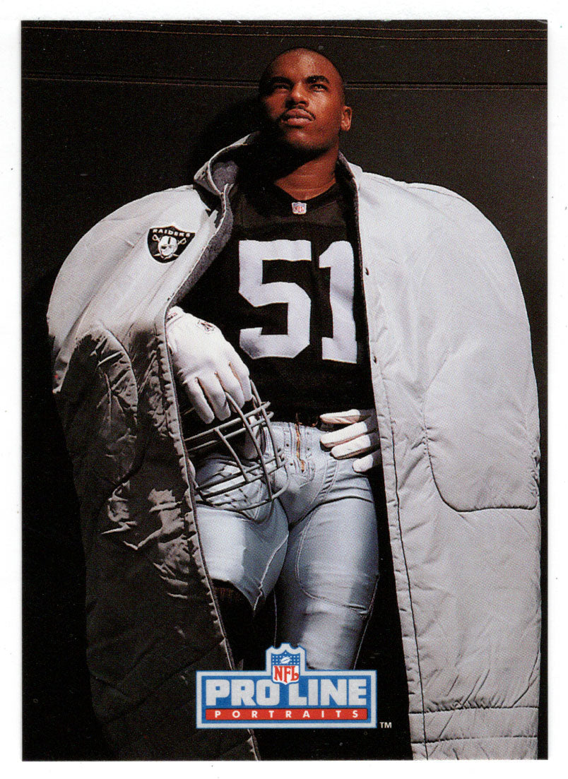 Aaron Wallace - Los Angeles Raiders (NFL Football Card) 1992 Pro Line Portraits # 396 Mint