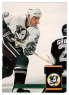 Bill Houlder - Anaheim Ducks (NHL Hockey Card) 1993-94 Donruss # 8 Mint