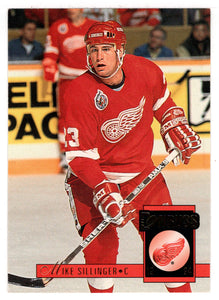 Mike Sillinger - Detroit Red Wings (NHL Hockey Card) 1993-94 Donruss # 92 Mint