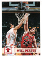 Will Perdue - Chicago Bulls (NBA Basketball Card) 1993-94 Hoops # 31 Mint