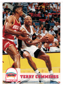 Terry Cummings - San Antonio Spurs (NBA Basketball Card) 1993-94 Hoops # 197 Mint