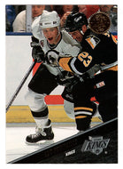 Luc Robitaille - Los Angeles Kings (NHL Hockey Card) 1993-94 Leaf # 20 Mint