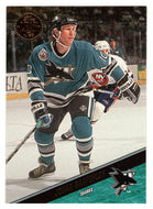 Johan Garpenlov - San Jose Sharks (NHL Hockey Card) 1993-94 Leaf # 133 Mint