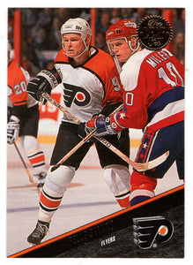 Pelle Eklund - Philadelphia Flyers (NHL Hockey Card) 1993-94 Leaf # 177 Mint