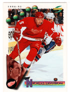 Nicklas Lidstrom - Detroit Red Wings (NHL Hockey Card) 1994-95 Score # 119 Mint