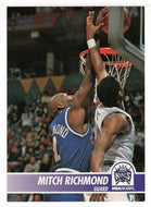 Mitch Richmond - Sacramento Kings (NBA Basketball Card) 1994-95 Hoops # 186 Mint