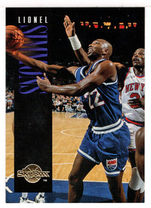 Lionel Simmons - Sacramento Kings (NBA Basketball Card) 1994-95 SkyBox Premium # 144 Mint