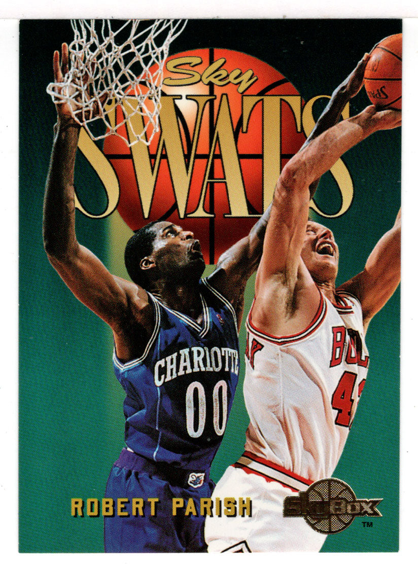 Robert Parish - Charlotte Hornets - Sky Swats (NBA Basketball Card) 1994-95 SkyBox Premium # 334 Mint