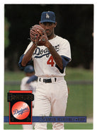 Ramon Martinez - Los Angeles Dodgers (MLB Baseball Card) 1994 Donruss # 368 Mint