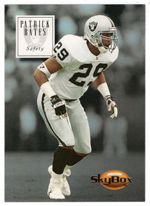 Patrick Bates - Los Angeles Raiders (NFL Football Card) 1994 Skybox Premium # 82 Mint