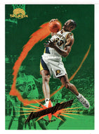 Antonio Davis - Indiana Pacers (NBA Basketball Card) 1995-96 SkyBox Premium # 175 Mint