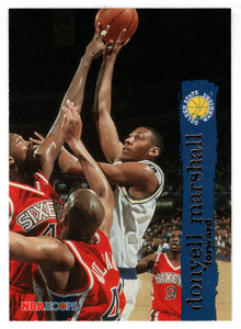 Donyell Marshall - Golden State Warriors (NBA Basketball Card) 1995-96 Hoops # 53 Mint