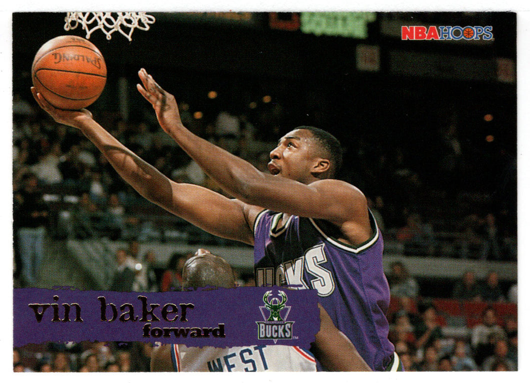 Vin Baker - Milwaukee Bucks (NBA Basketball Card) 1995-96 Hoops # 89 Mint